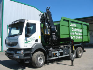 camion grue pour collecte